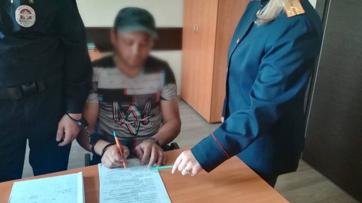 Женщину изнасиловали в подвале на востоке столицы