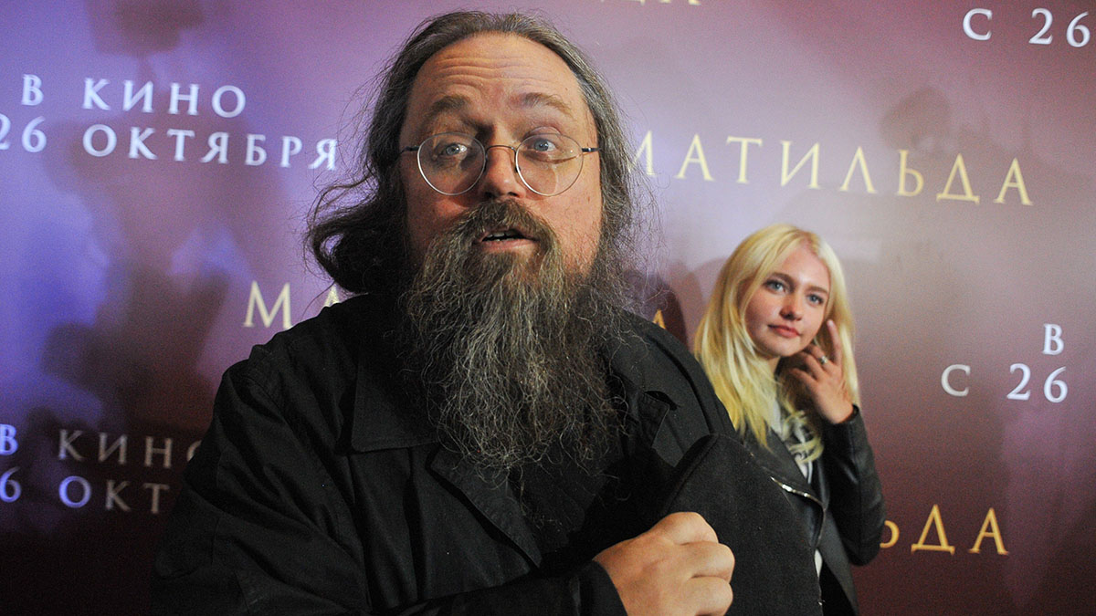 Протодиакон Кураев оштрафован судом за дискредитацию армии России