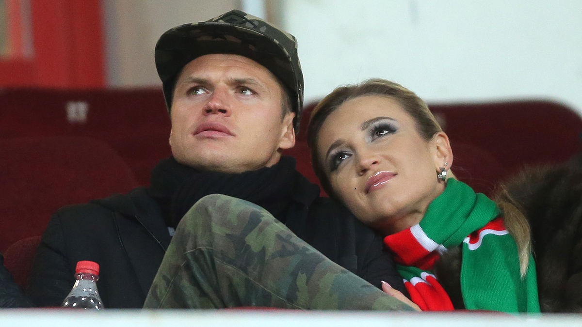 Хайп или искренние чувства: психолог рассказал, какие звездные пары женятся ради продвижения