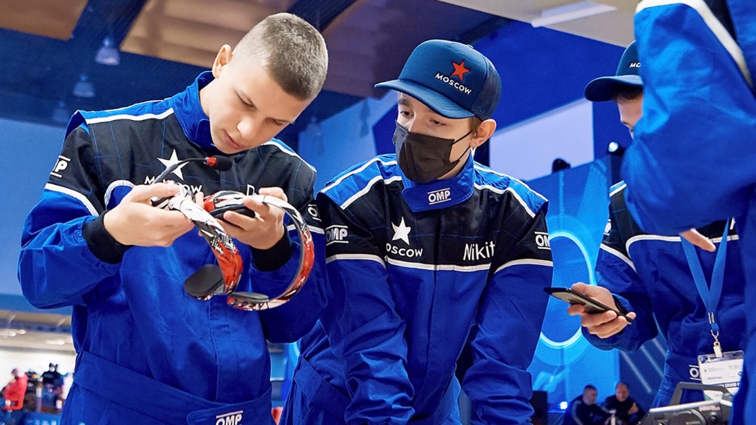 Почти 100 команд стали участниками фестиваля «Мосавтофест»