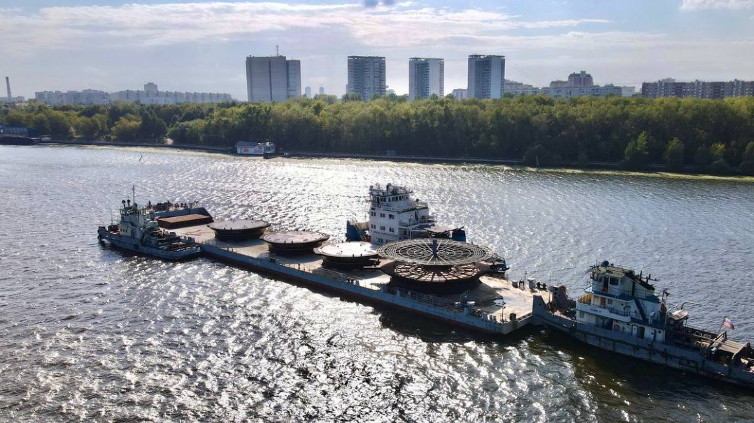 Еще четыре причала для электросудов прибыли в Москву