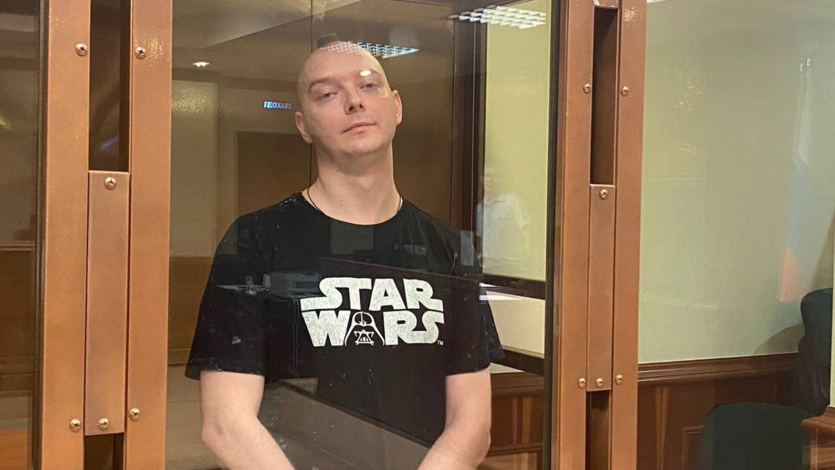 Экс-журналисту Сафронову запросили 24 года колонии