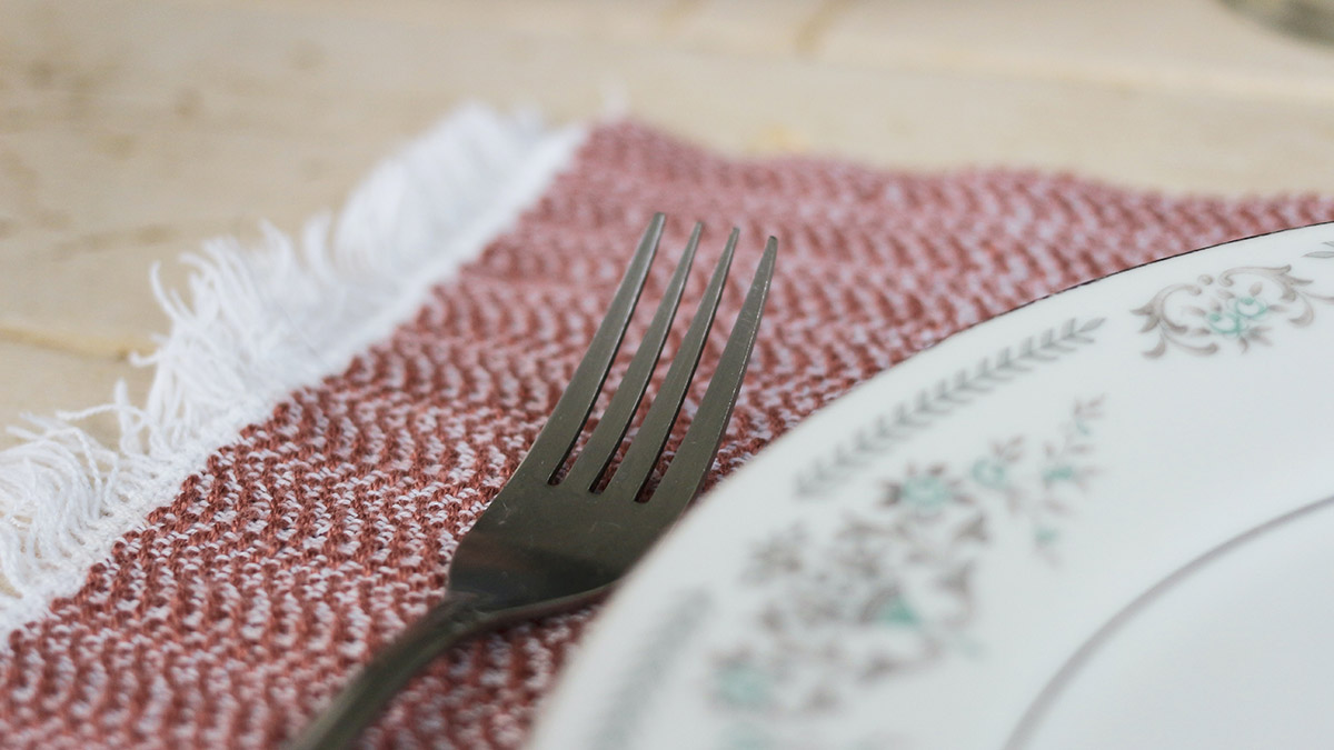 Попал к врачам слишком поздно: что известно о ребенке, которого мать заморила голодом