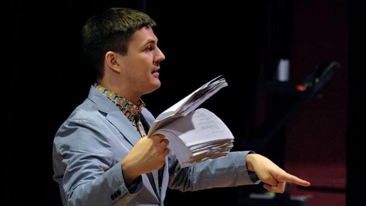 «Я люблю театральность»: режиссер Глеб Черепанов — о жизни и о работе с Олегом Табаковым