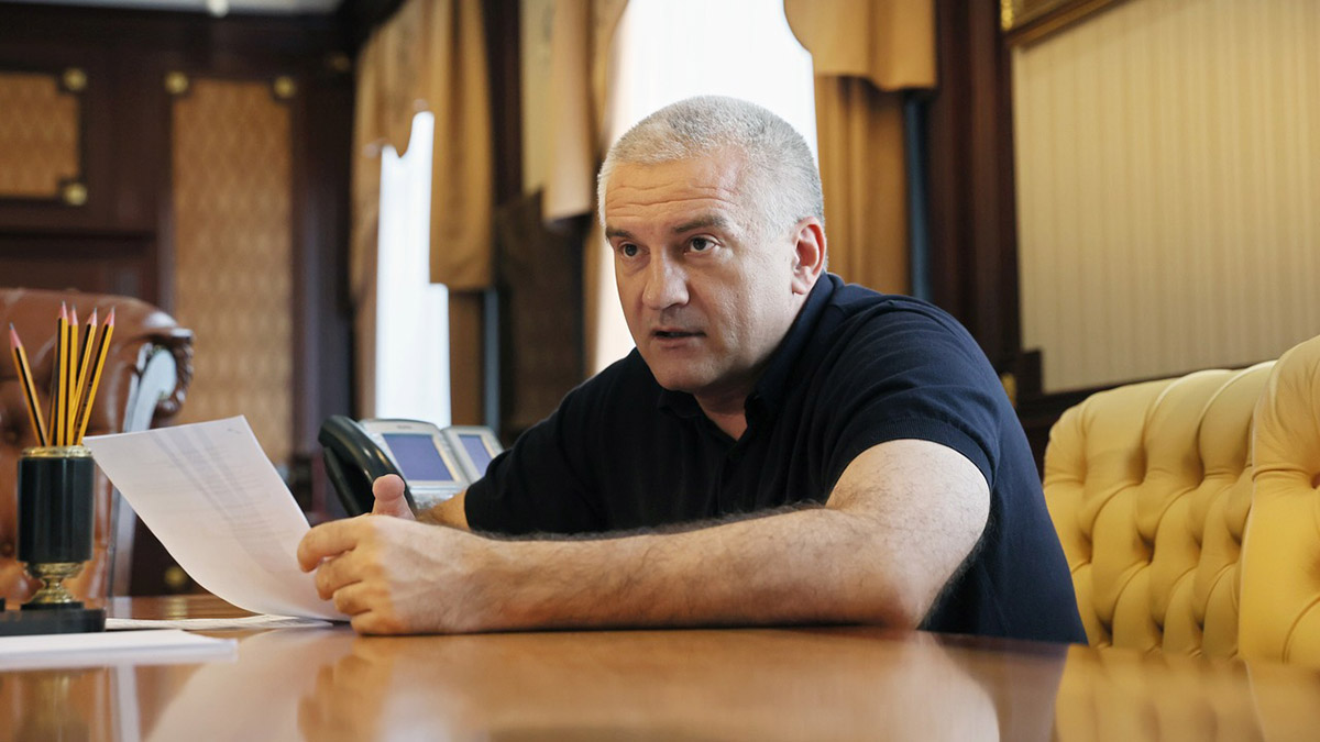 Аксенов заявил, что силы ПВО сбили две баллистические ракеты в Крыму