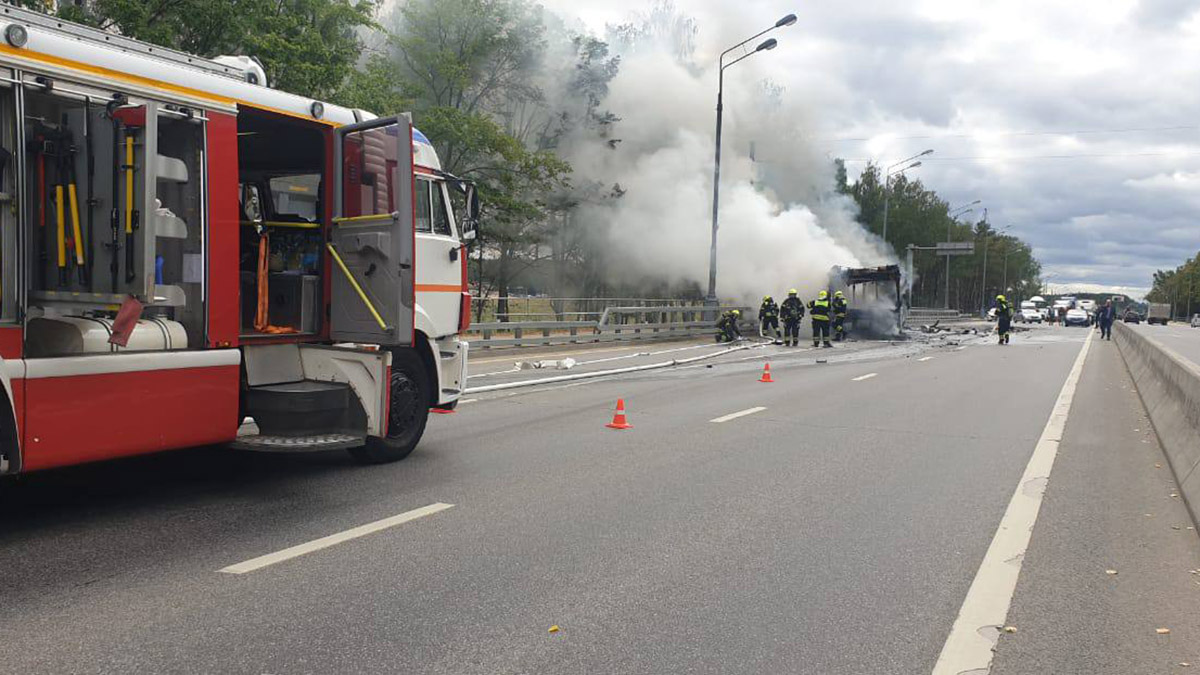 Прокуратура организовала проверку по факту ДТП с участием автобуса и самосвала на Калужском шоссе