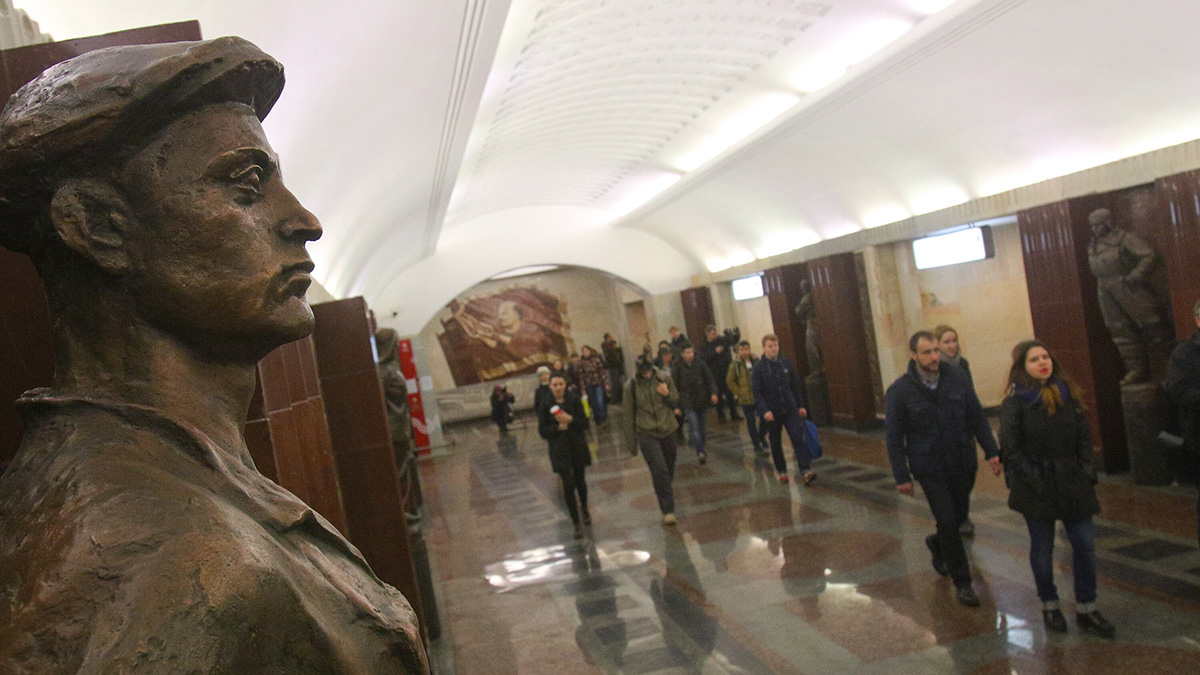 Собянин рассказал, как в Москве сохраняют исторический облик станций метро