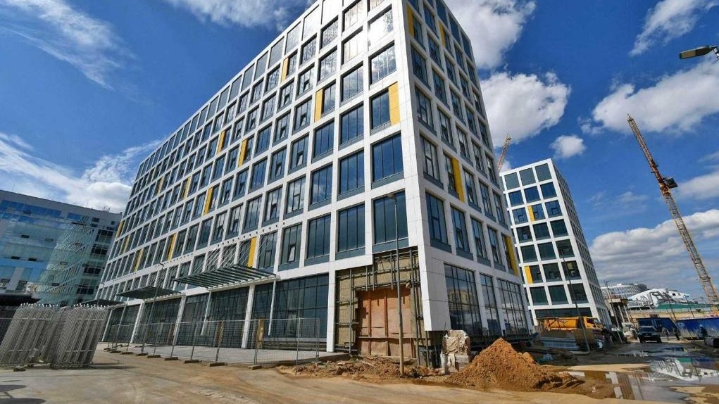 Детский корпус больницы в Коммунарке готов на 70 процентов