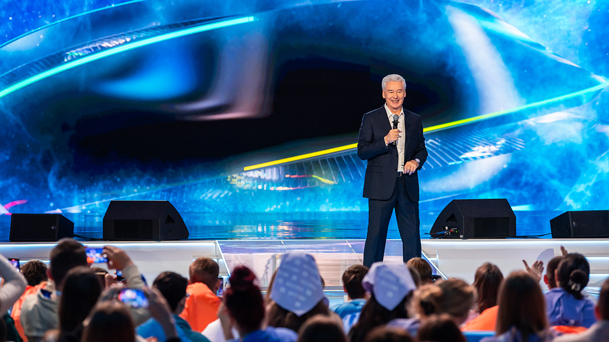 Собянин заявил, что smart-услугами в Москве пользуются 14 миллионов человек