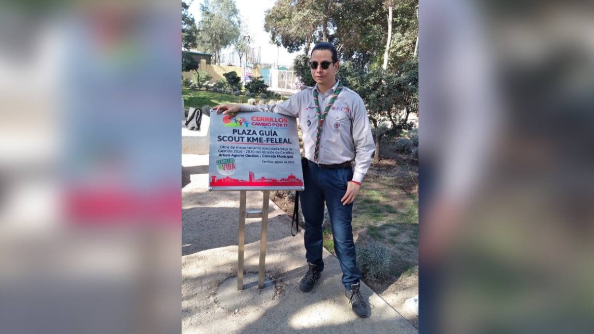 Чилиец Дарио Орельяна участвует в слете скаутов в городе Сантьяго. Сейчас он переехал в Москву