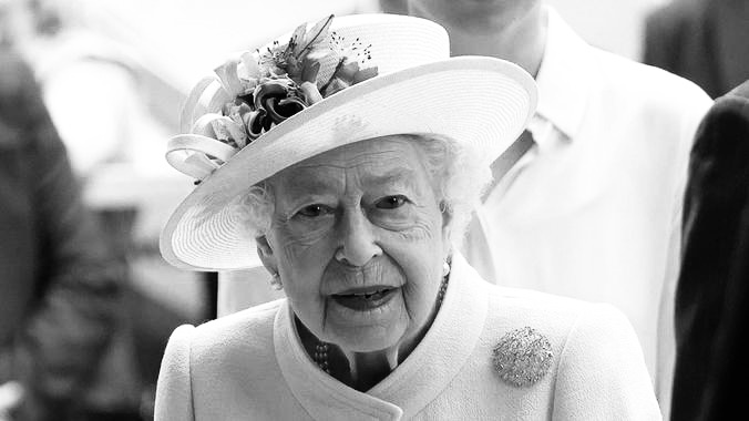 Слезы Меган Маркл и записка Карла III: самые трогательные моменты похорон Елизаветы II