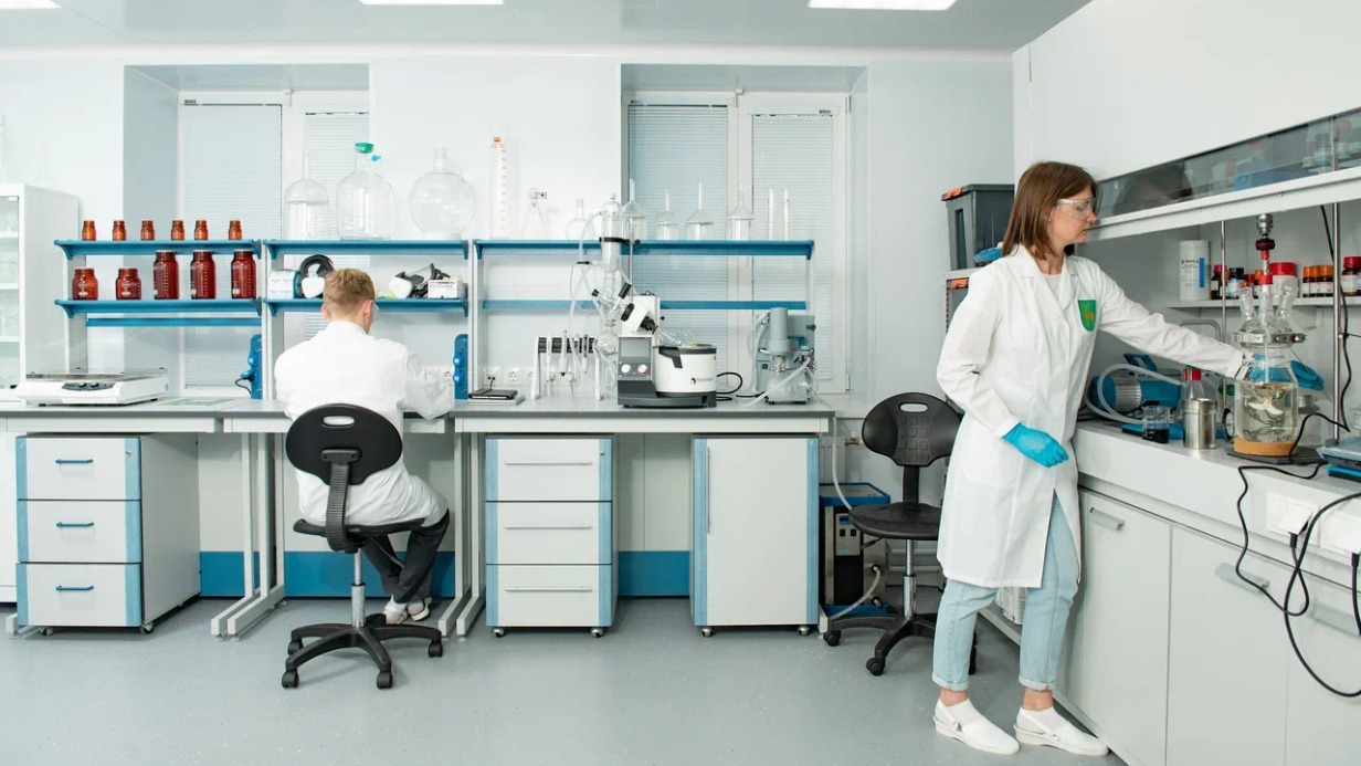 Владислав Овчинский: В Москве запущено производство препаратов для домашних животных