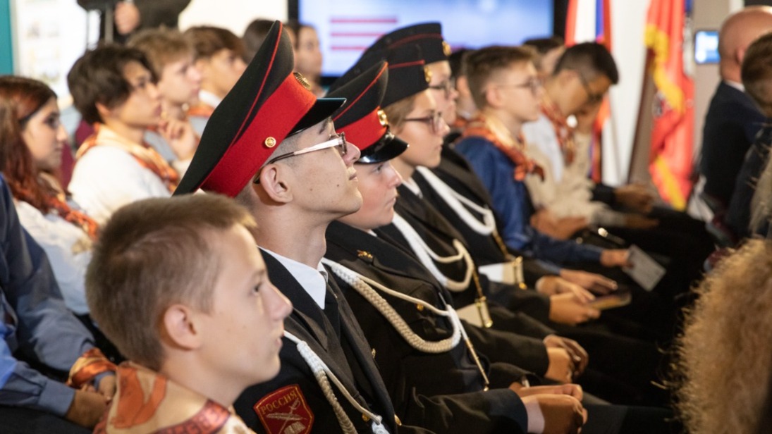 Телемост «Москва — Беслан — мы вместе!» состоялся в московском Музее Победы 