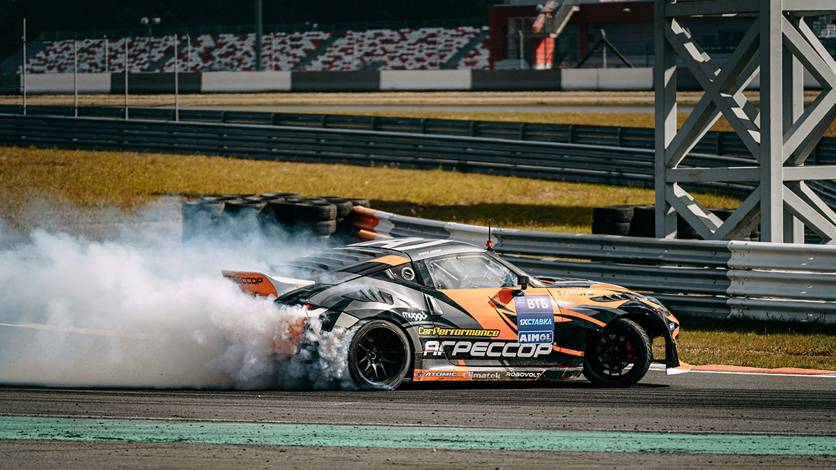 Пилоты «Формулы-1» пожаловались на запах марихуаны на трассе в США