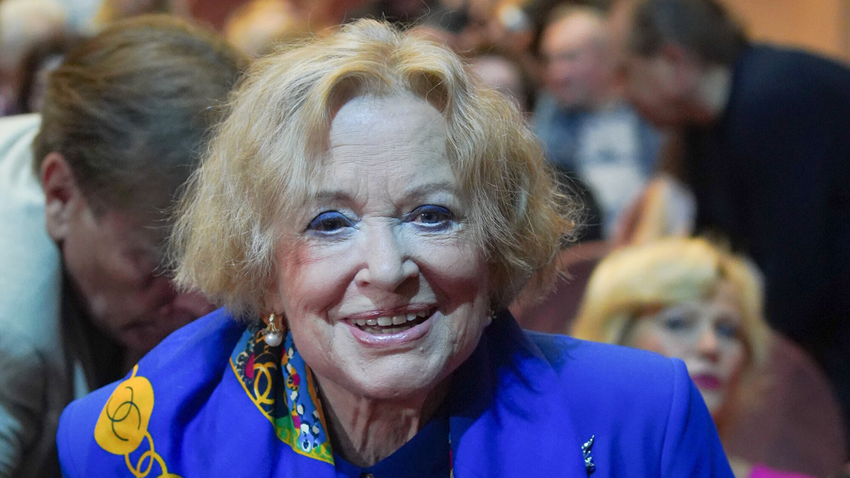 Валентина Талызина упала в обморок в день своего рождения