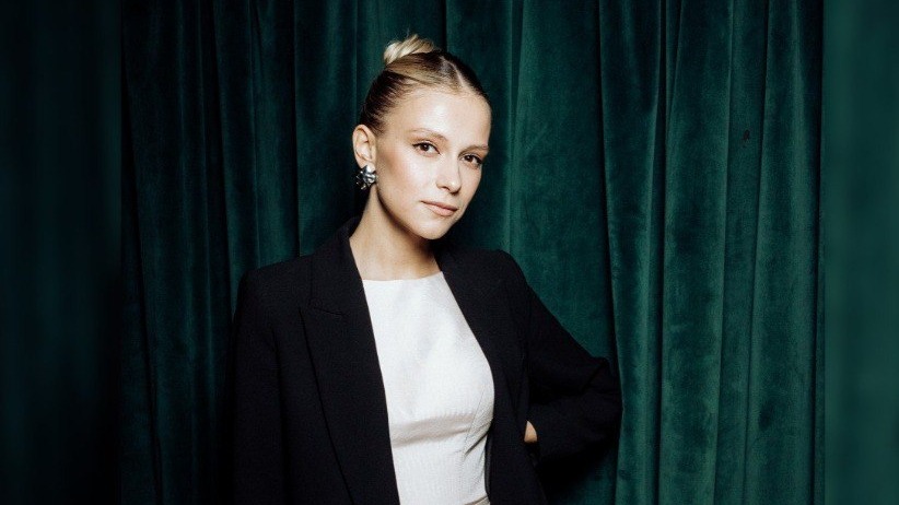 Пелагея Невзорова признается, что только в городском ритме она чувствует себя комфортно