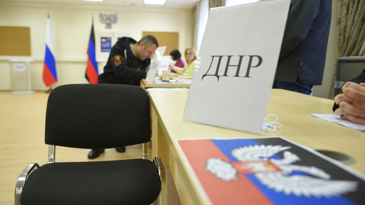 Референдумы о вхождении в состав РФ стартовали в ДНР, ЛНР, Запорожской и Херсонской областях