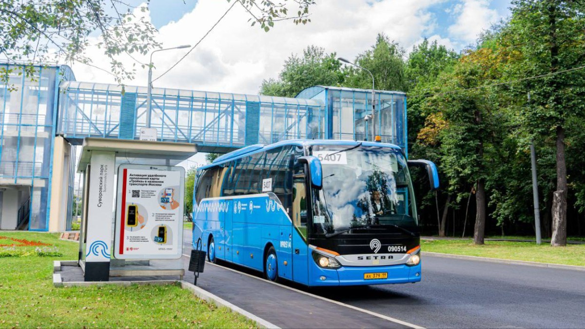 Туравтобусы Мосгортранса перевезли более 80 тысяч пассажиров за сезон