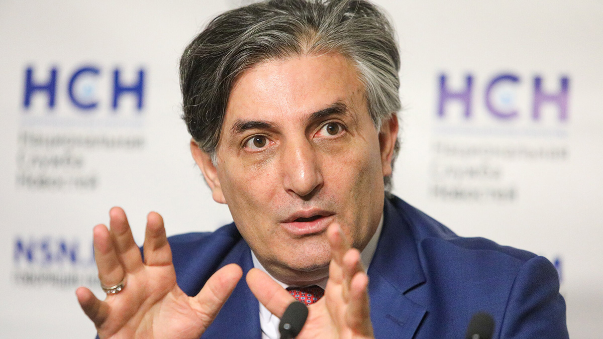 «Как в гостинице»: Пашаев в восторге от условий в своем СИЗО