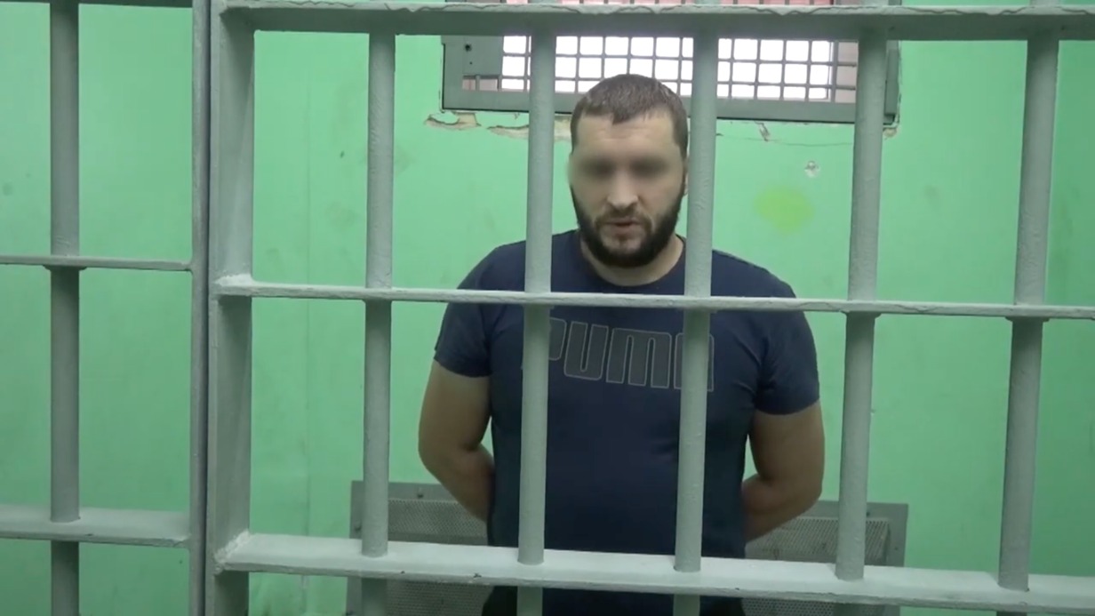 Водитель спрятал килограмм героина в двери в Подмосковье