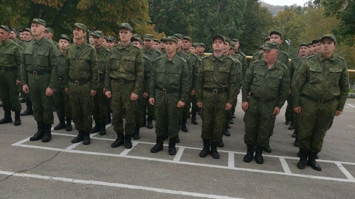 Паслер заявил о решении конфликта мобилизованных из Оренбуржья с командованием в Саратове