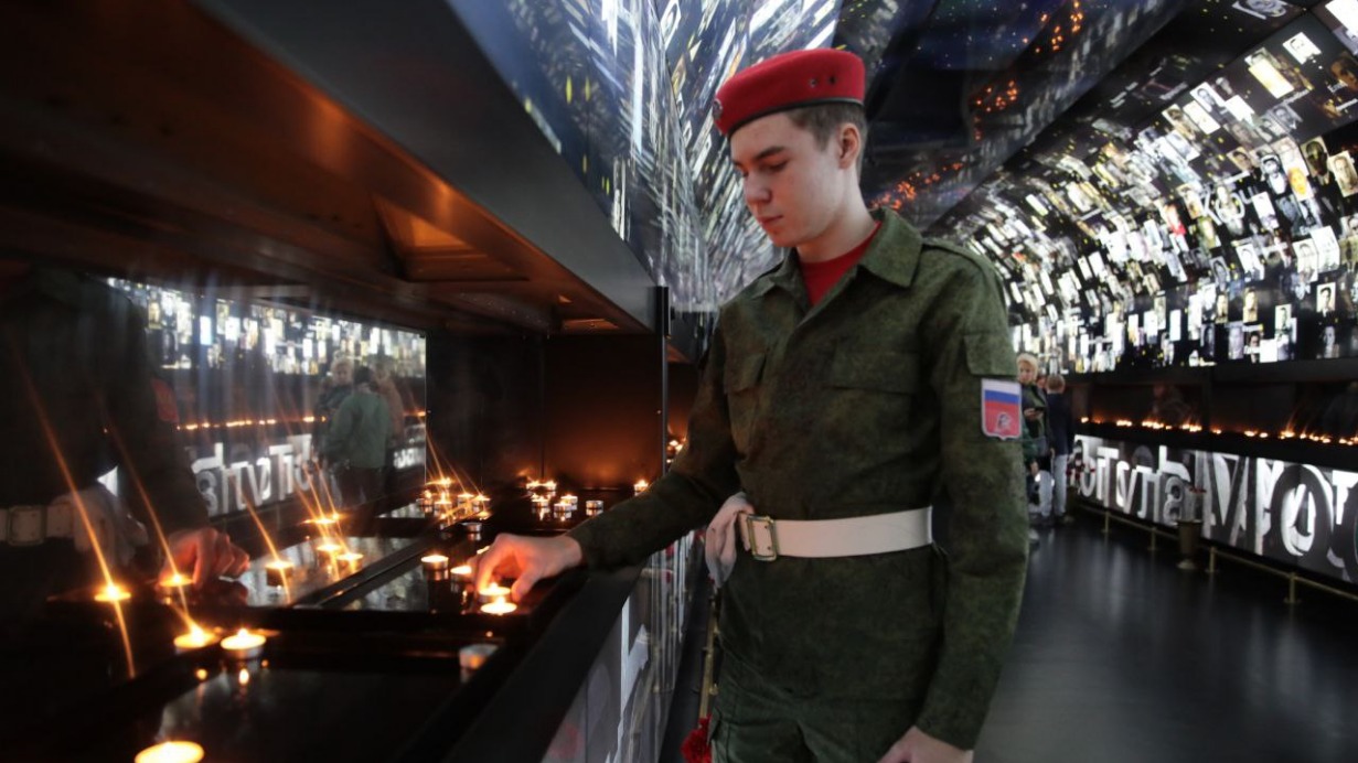 Победители конкурса «Мой район в годы войны» посетили музейный комплекс «Дорога памяти»