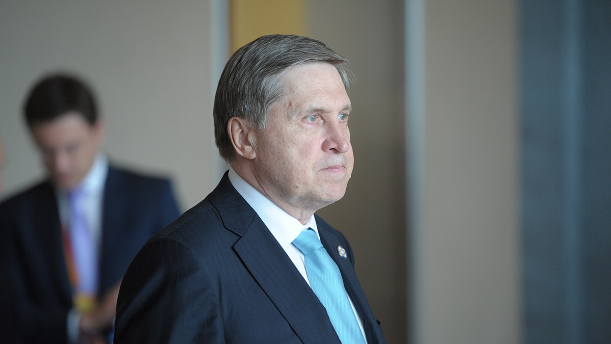 Ушаков заявил, что Путин проведет четыре дня в Китае