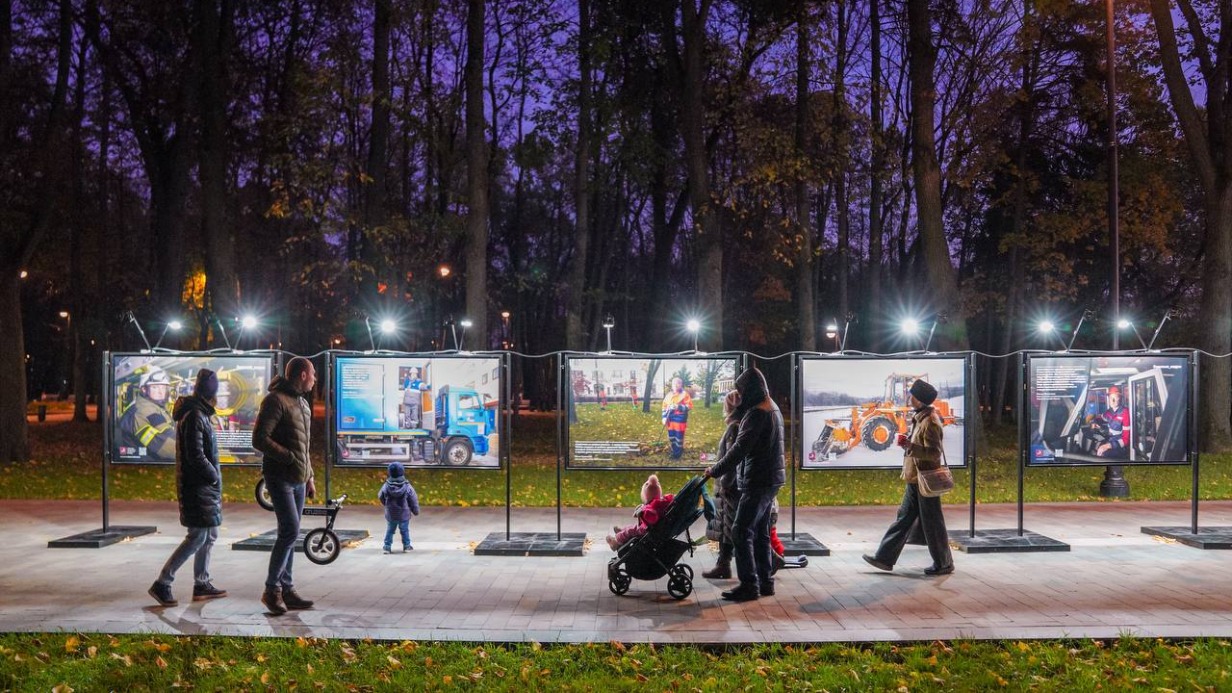 Две фотовыставки о работе городских служб открылись в Москве