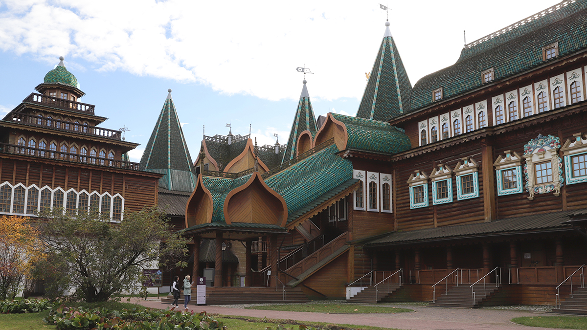 Собянин: Столичные музеи и выставочные залы с начала года посетили более шести миллионов человек