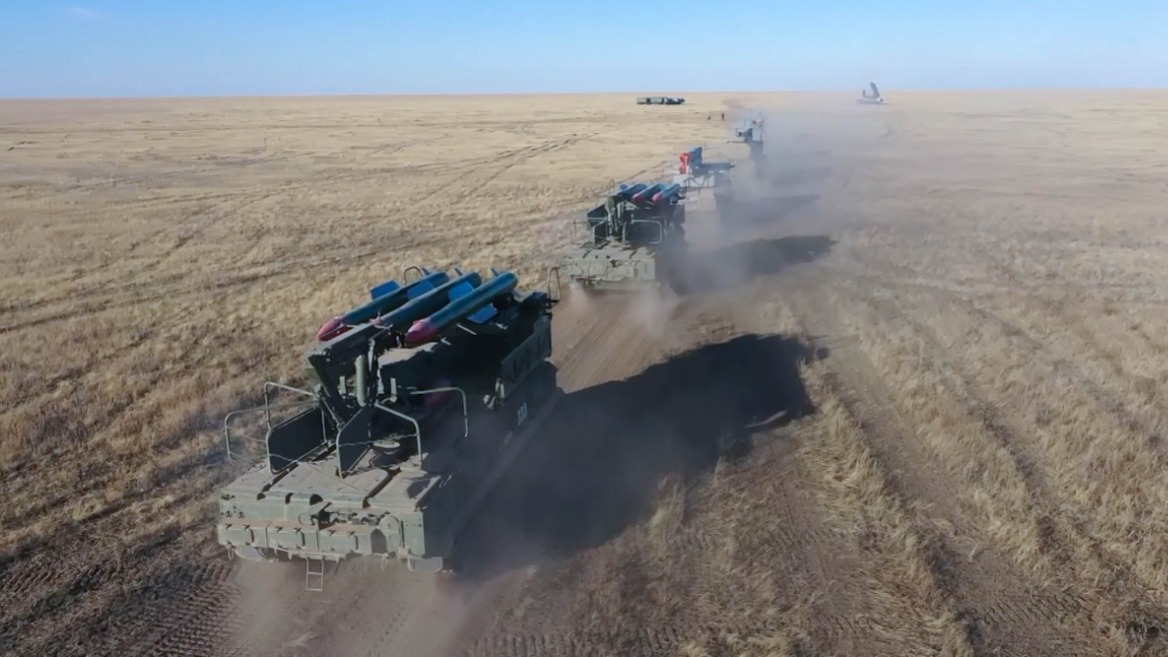 Безжалостный истребитель подлетающих снарядов