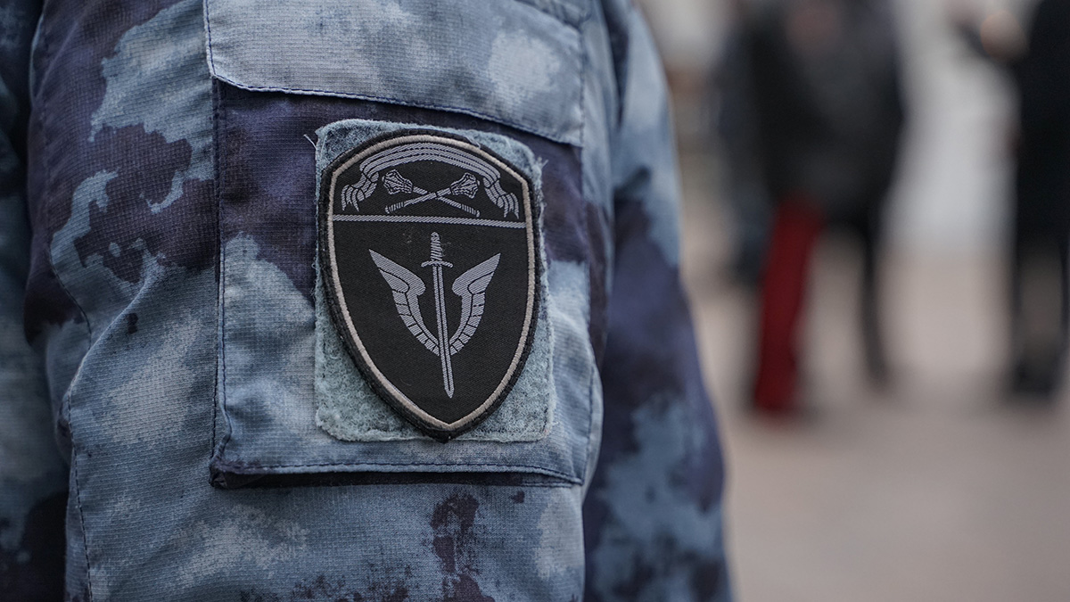 «Русская община» и ОМОН сорвали вечеринку из-за наводки конкурирующего клуба