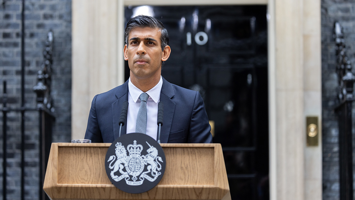 Пользователи в Британии дали совет отчаявшемуся из-за Украины премьеру Сунаку