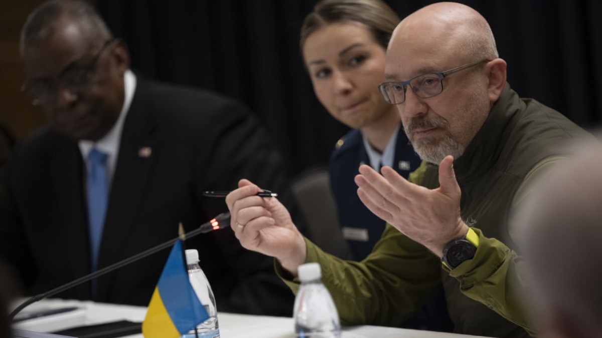 Глава Минобороны Украины Резников признал, что операция ВСУ на юге замедлилась