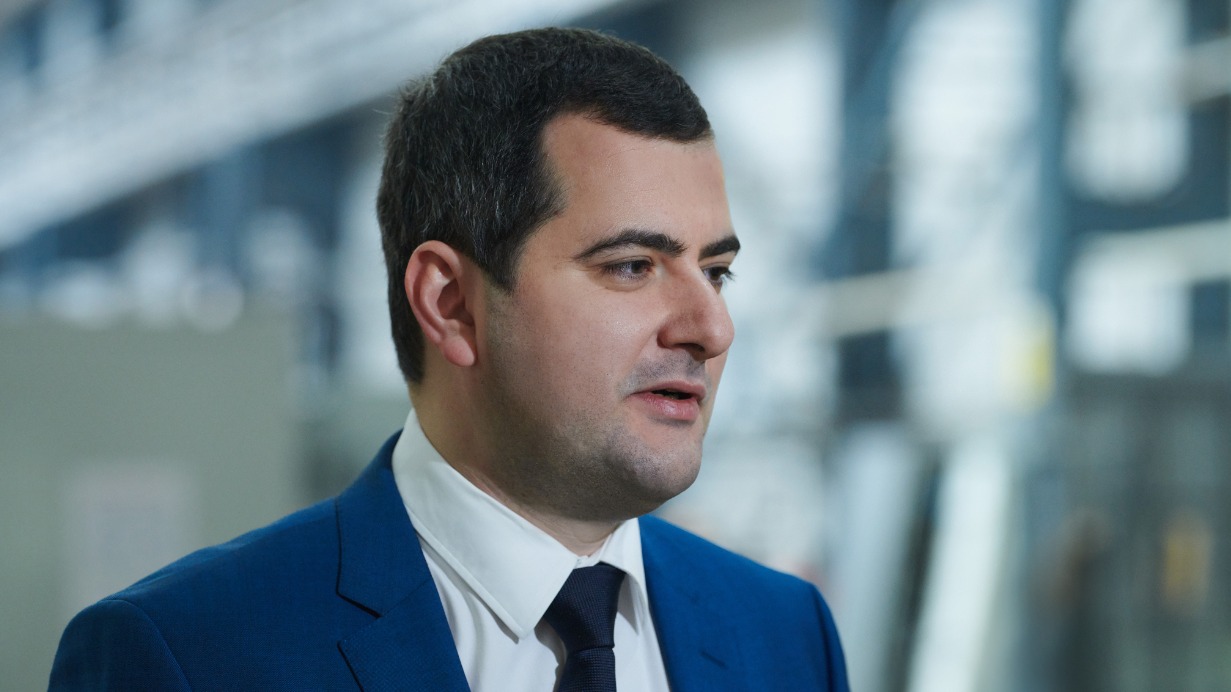 Овчинский: В Москве запустят производство зарядки для электрокаров из отечественных компонентов