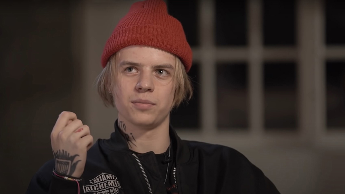 Mash: Рэпера Pharaoh хотят обязать вернуть 100 миллионов рублей