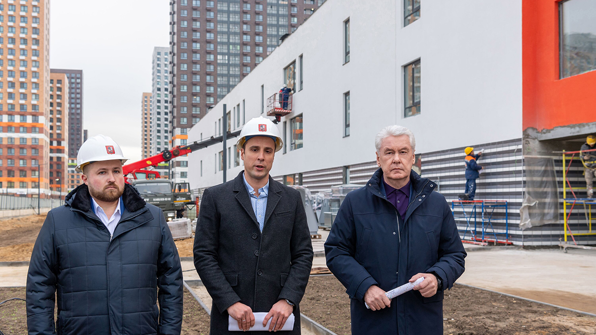 Собянин поручил ускорить завершение строительства школы на Люблинской улице