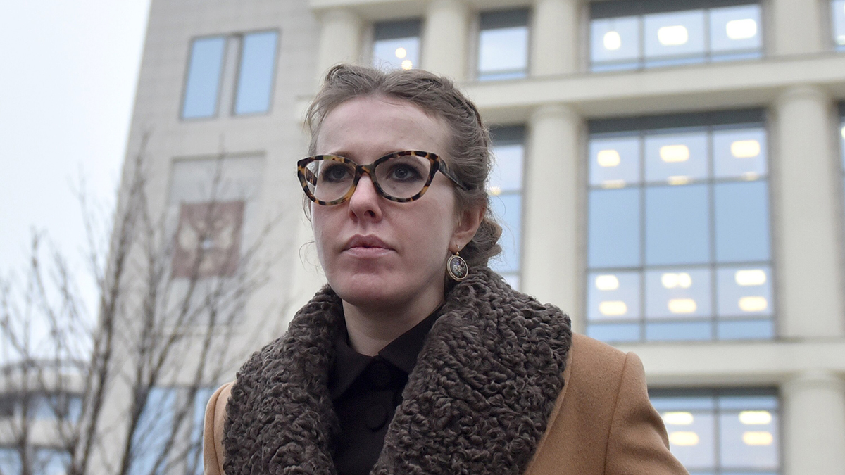 Собчак публично извинилась перед главой «Ростеха» Чемезовым