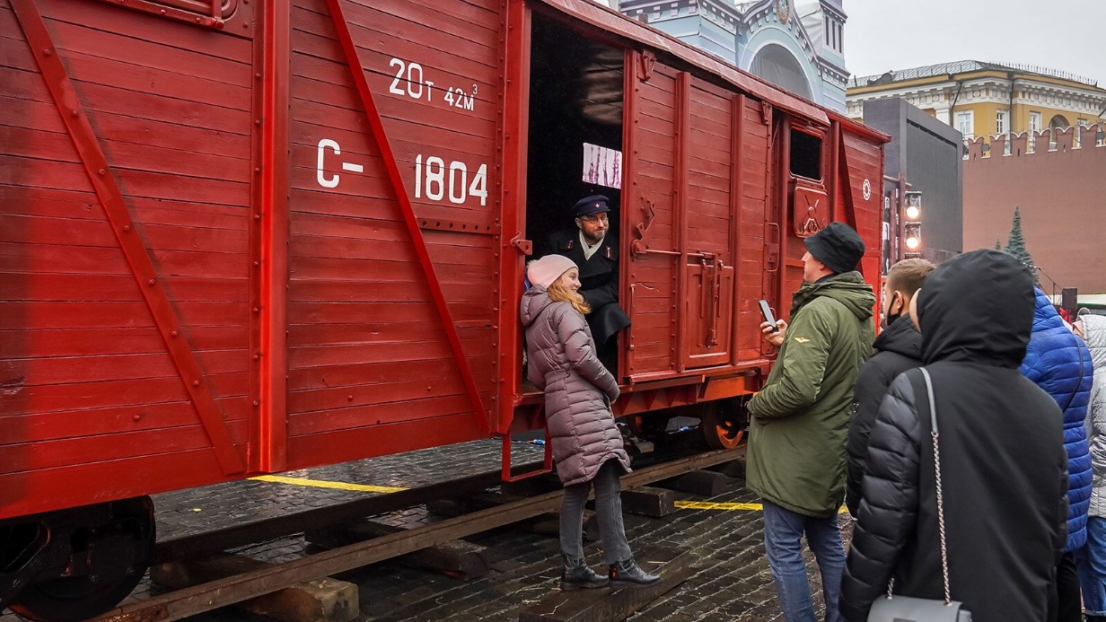 парад 7 ноября в москве