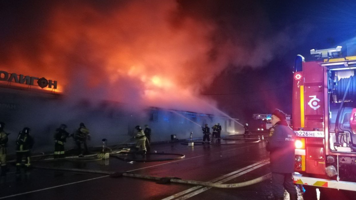 Число погибших при пожаре в ночном клубе в Костроме возросло до восьми