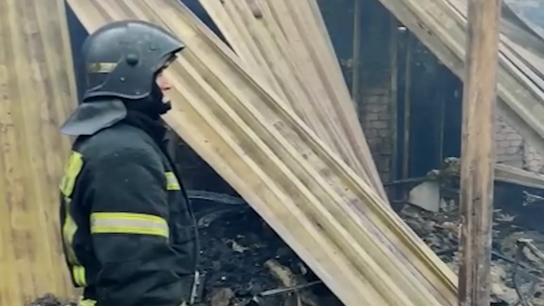 Прокуратура призвала возбудить дело о халатности после пожара в клубе в Костроме