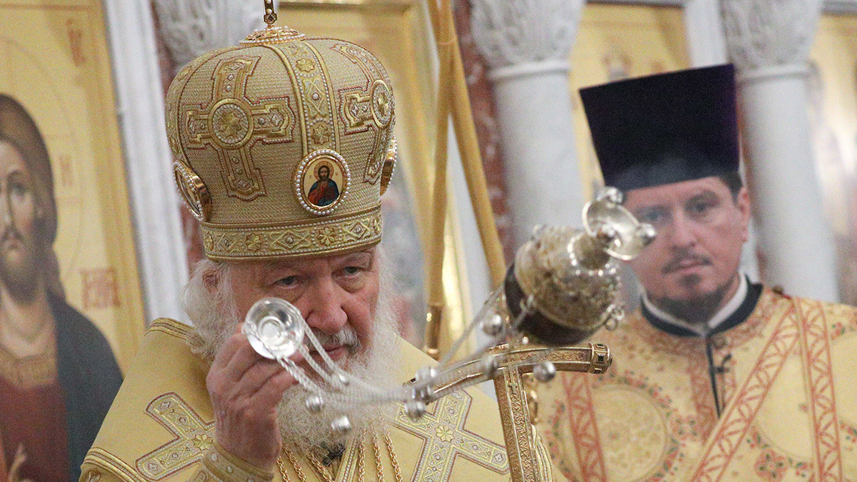 Патриарх Кирилл выступил против празднования Дня святого Валентина в России