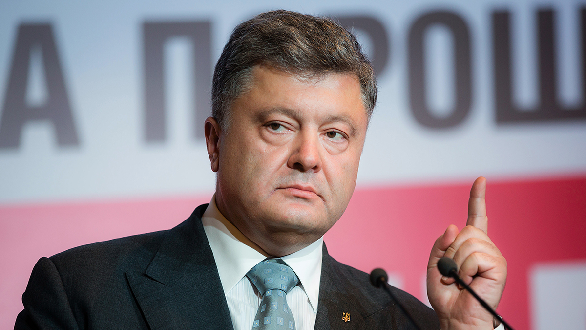 Порошенко: Из словаря украинской власти исчезло слово «победа»