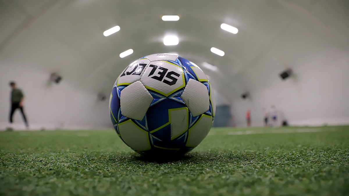 Спортивный журналист Грант Уол из США умер во время освещения ЧМ-2022 в Катаре