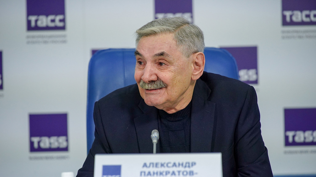 6372516782682c0244b0e321 Панкратов-Черный опроверг слухи о завершении карьеры на фоне проблем со здоровьем