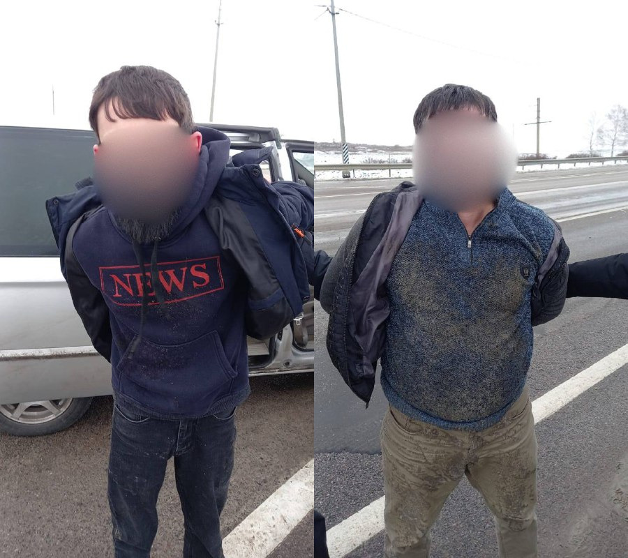 Подозреваемому в убийстве женщины на Севастопольском проспекте помогли скрыться с места преступления