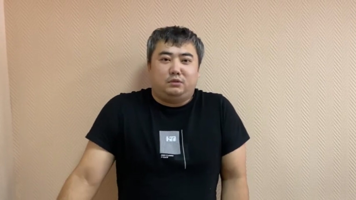 Иностранец подделывал разрешения на работу для мигрантов в Москве