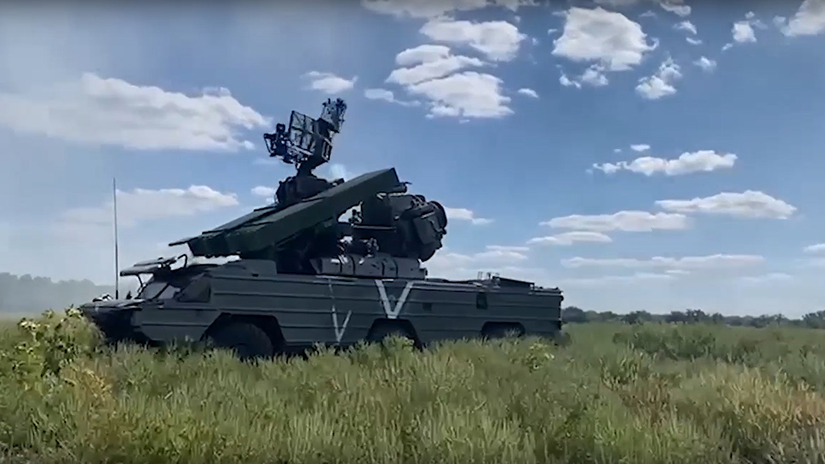 Полковник полиции ЛНР: Марьинка в ДНР находится в плотном кольце армии России