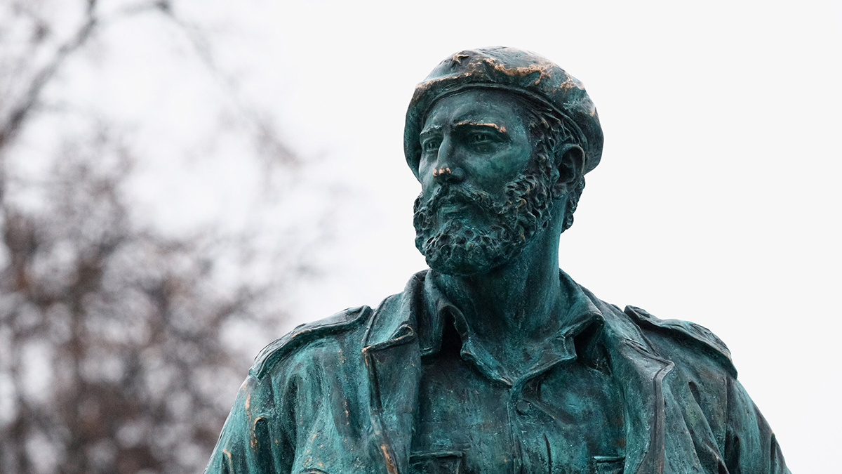 Москвичам рассказали, какие памятные знаки установили в столице в 2022 году