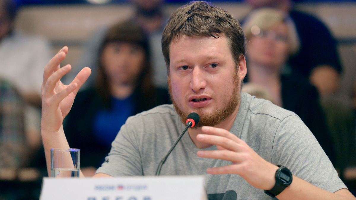 Путин наградил военкора Семена Пегова орденом Мужества