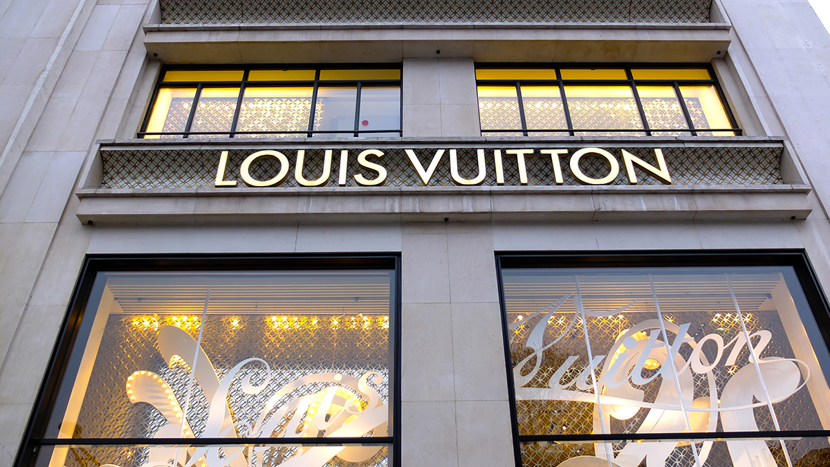 Компания Louis Vuitton не продлила аренду в московском ЦУМе